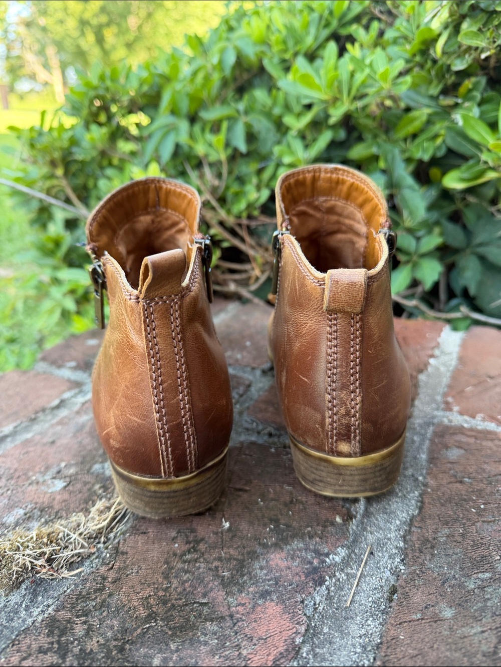 Lucky Brand Cognac Brown Leather Ankle Boot Size 7 - Picture 4 of 8